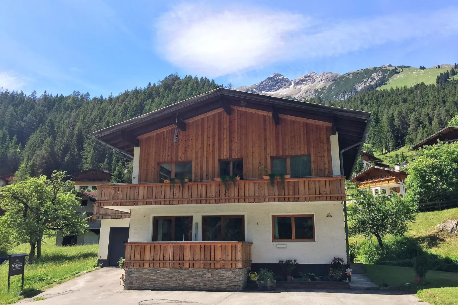 Haus Schedler - Gipfelblick-Buitenkant zomer