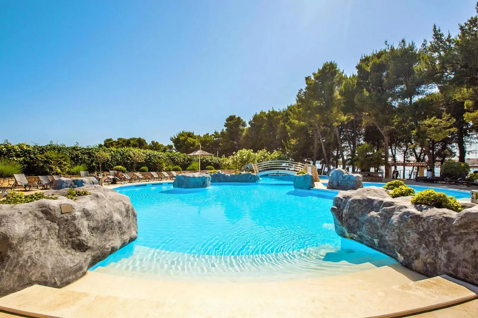 Matilde Beach Resort Vodice - Junior Apt  A2plus2 Sea View  ca 36 qm für 2 Pers-Overloop