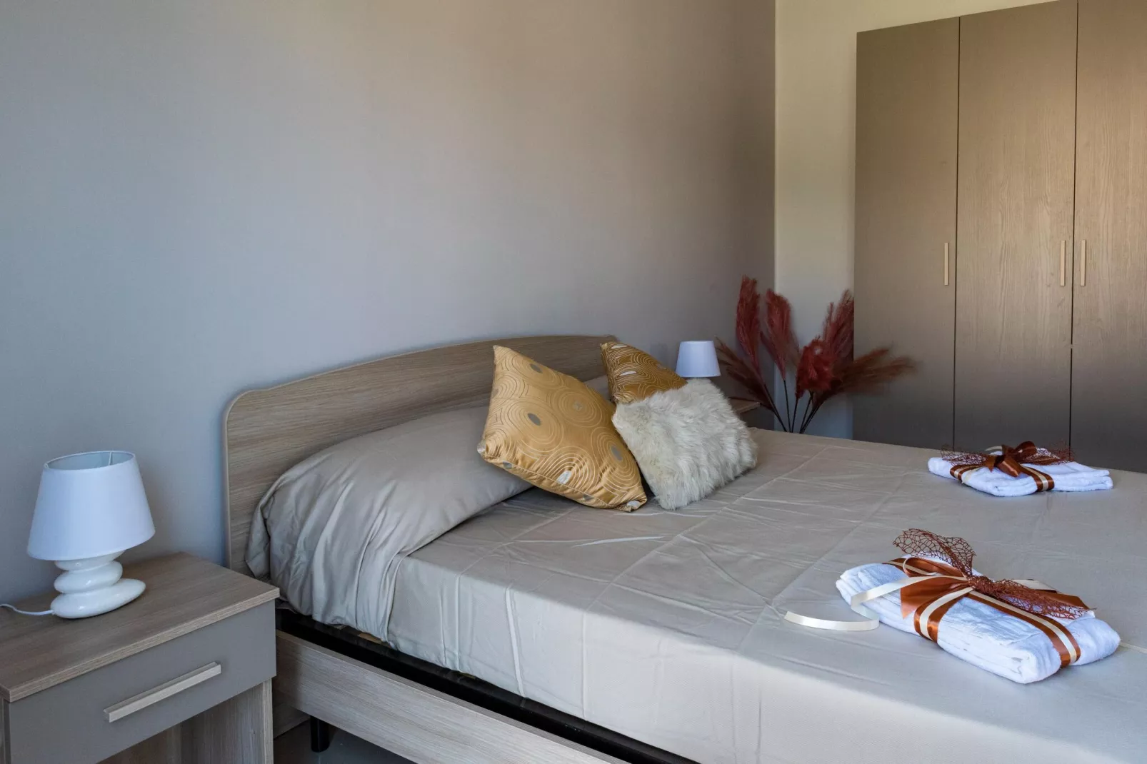 Hyèle Accommodation Experience Casal Velino - 2 bedroom 5 pax - Trilo Deluxe Garden View-Slaapkamer