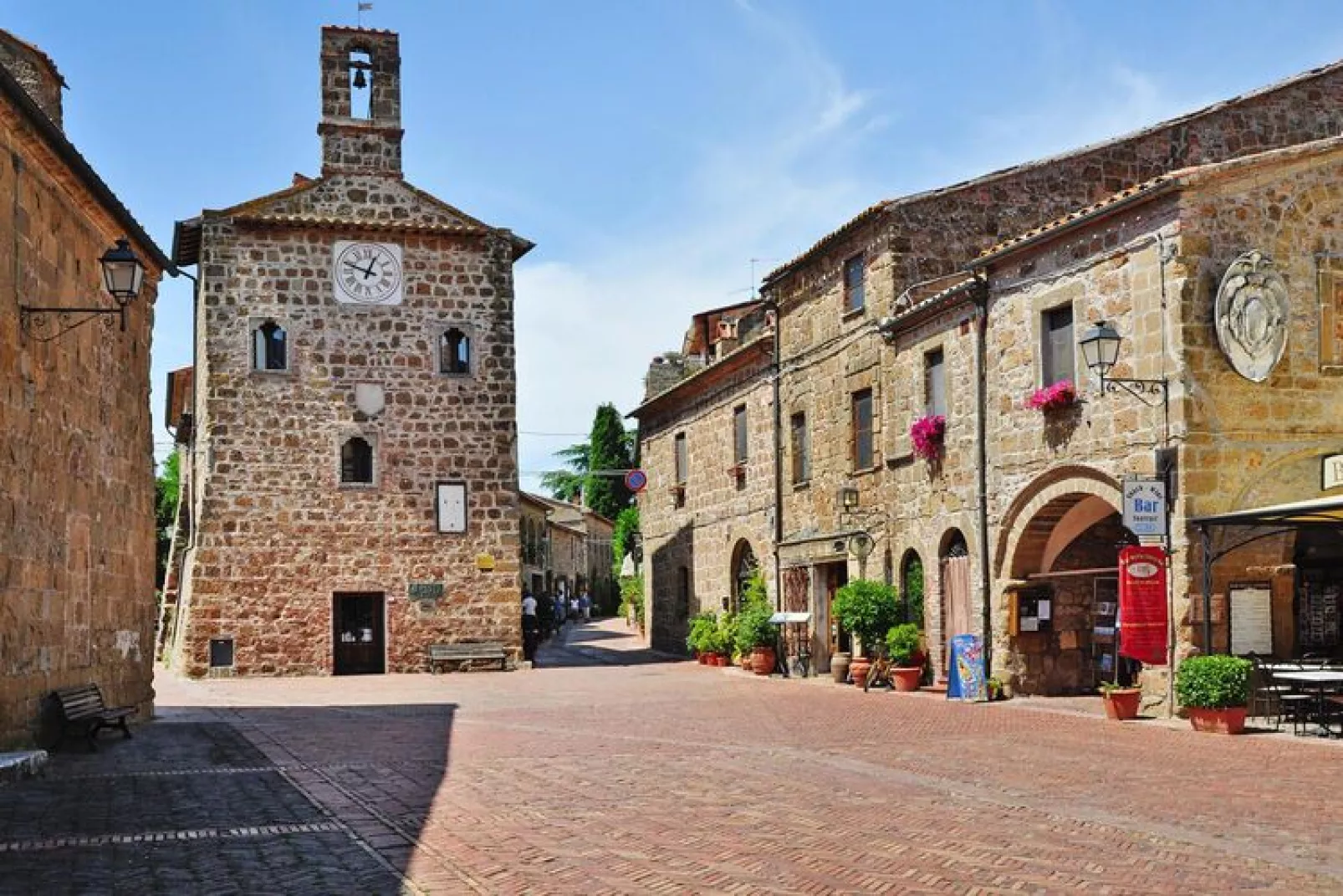 Ferienanlage Le querce Bilo- piano terra o primo piano-Buitenkant zomer