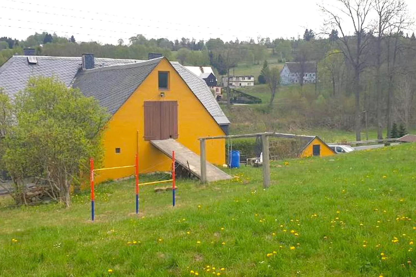 Gruppenferienhaus nähe Kurort Oberwiesenthal-Buitenkant zomer