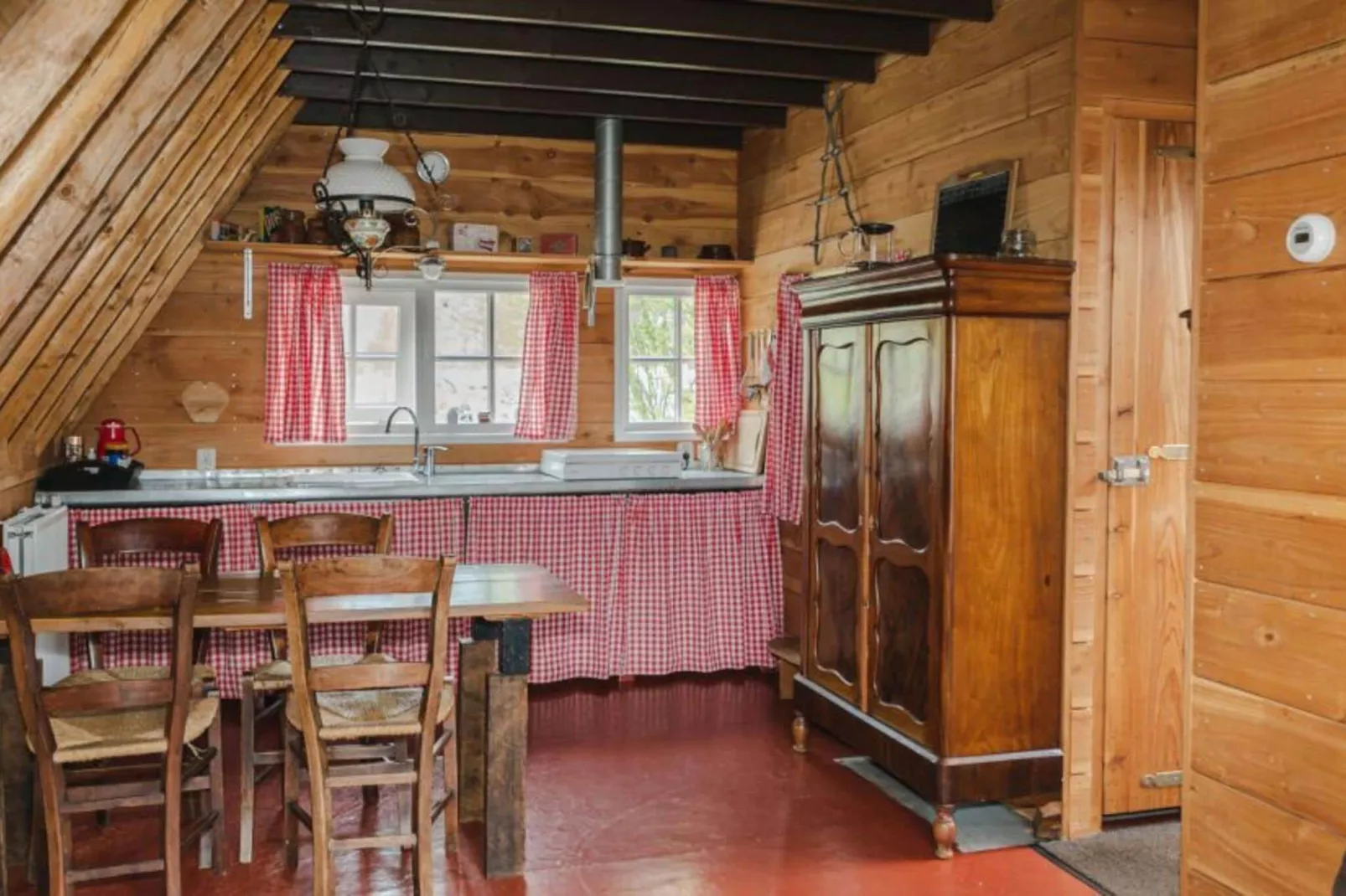 Vakantiewoning Pondspeer-Eetkamer