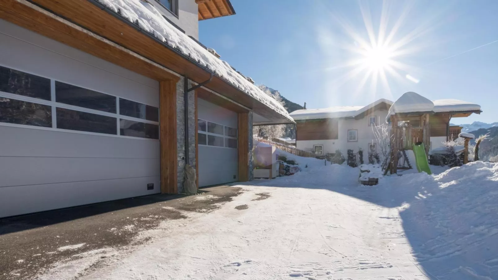 Roßbrand und Tauern-Blick-Exterieur winter