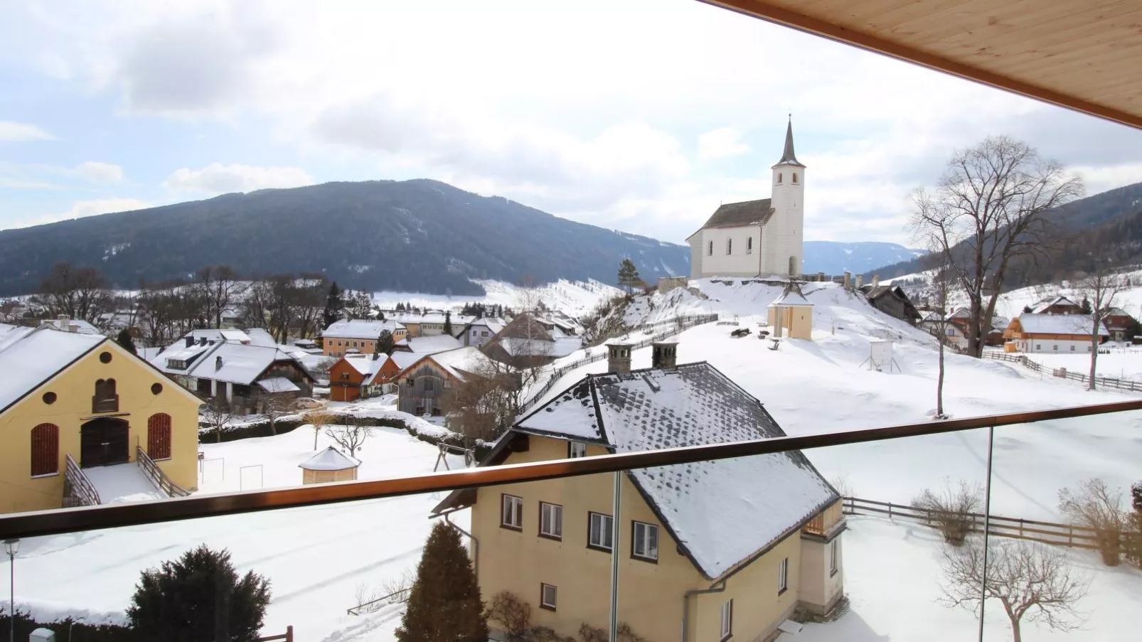 Ski-Nature Apartment Lungau-Uitzicht winter