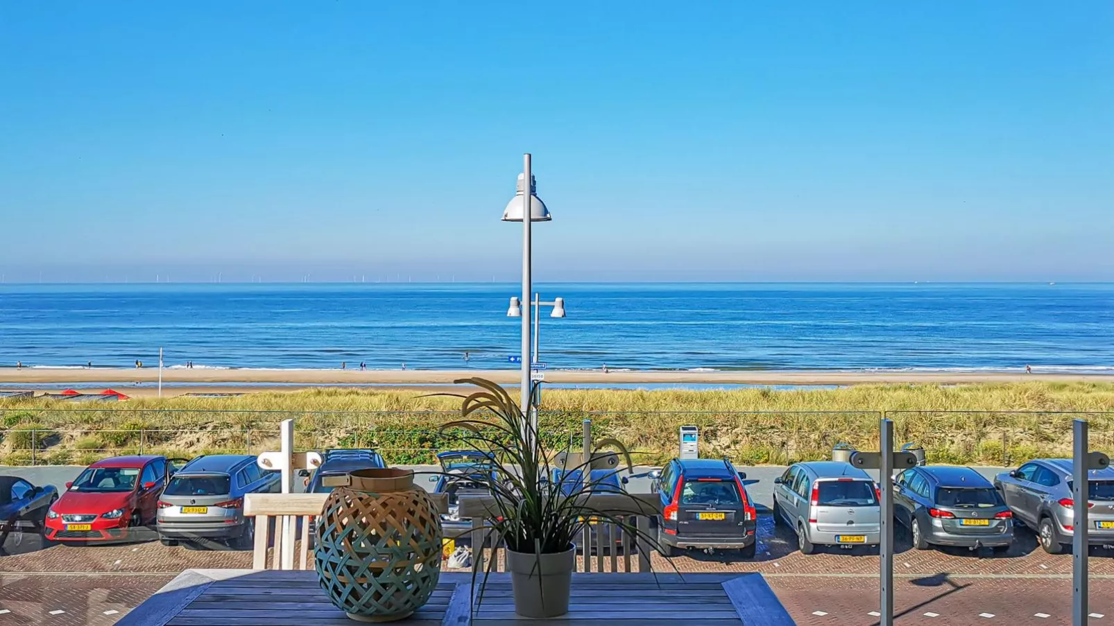 Krab aan Zee-Uitzicht zomer