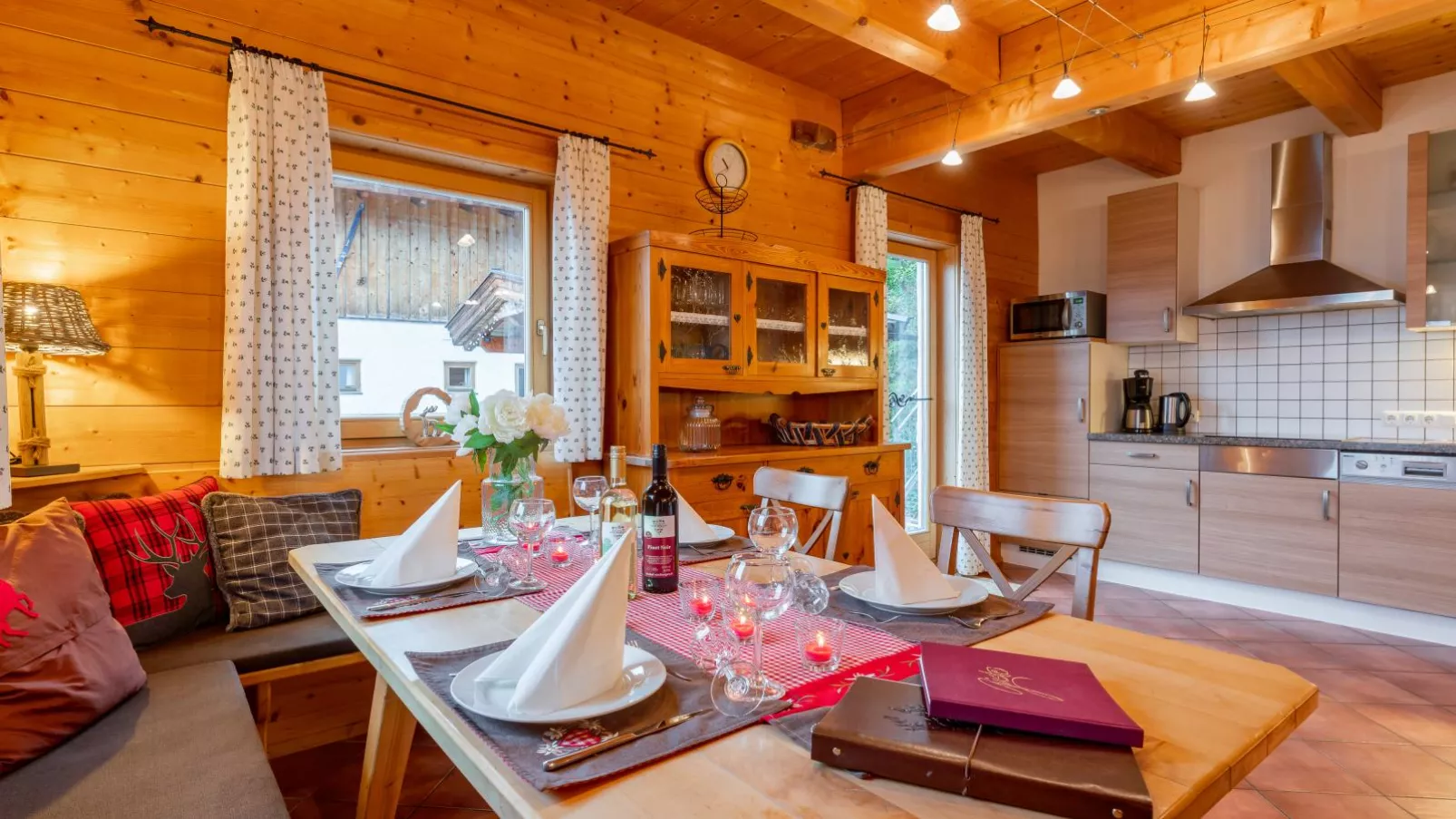 Chalet Emely-Eetkamer