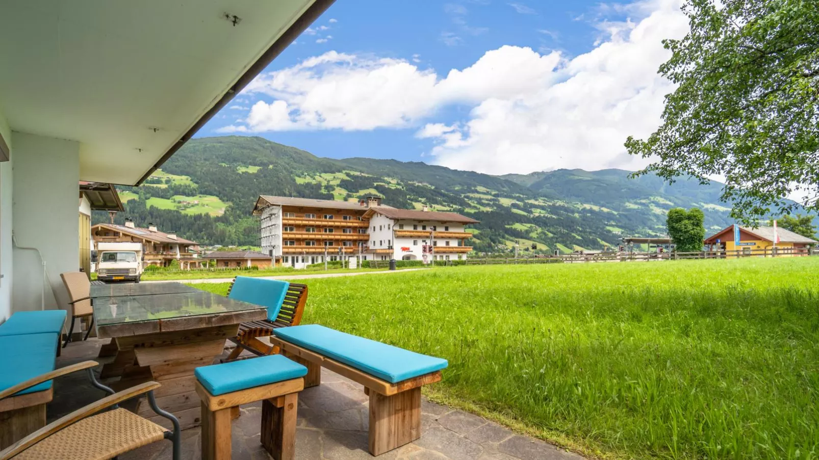 Ferienhaus Schlitters-Terrasbalkon