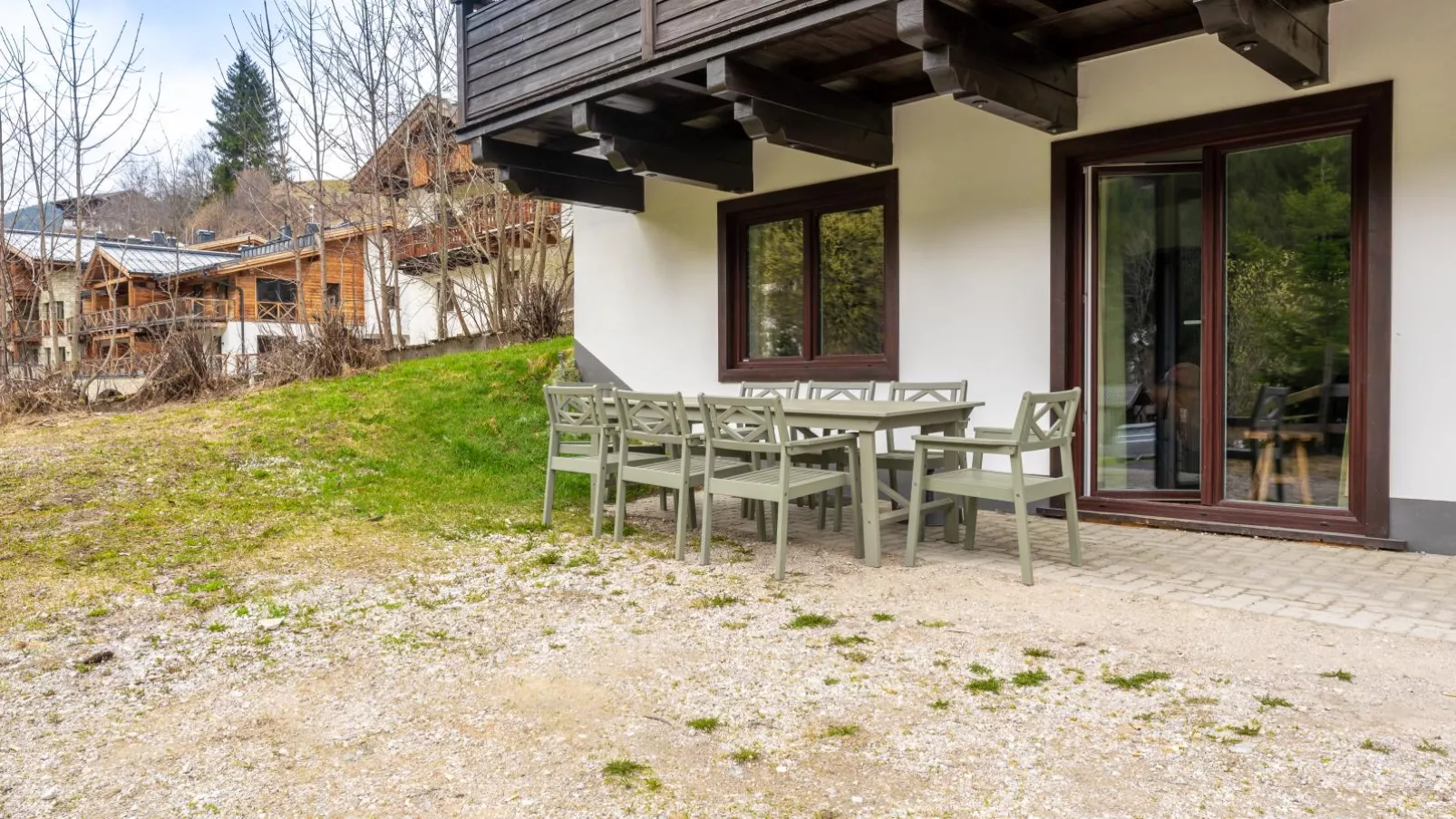 Heimelig M-Terrasbalkon