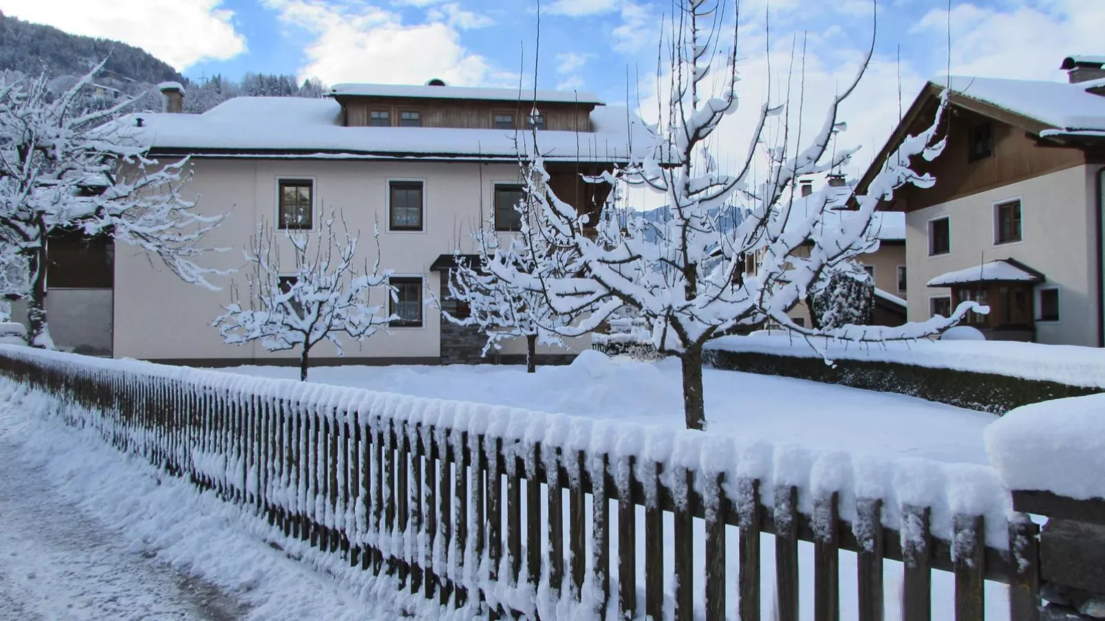 Haus Stock-Exterieur winter