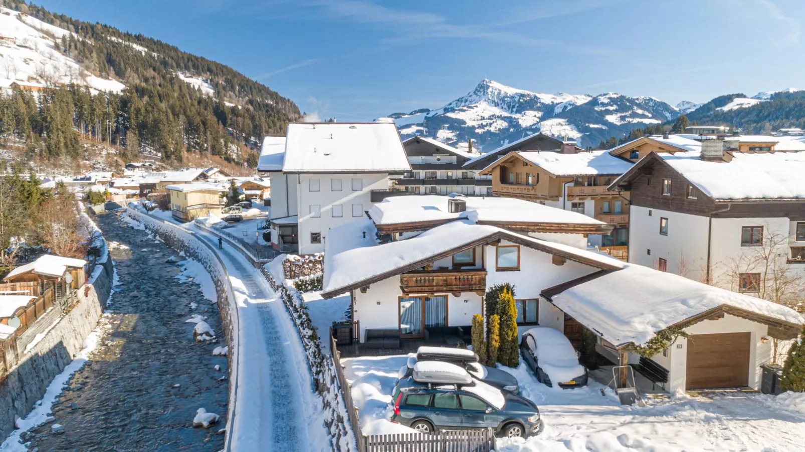 Kirchberg am Bach-Exterieur winter