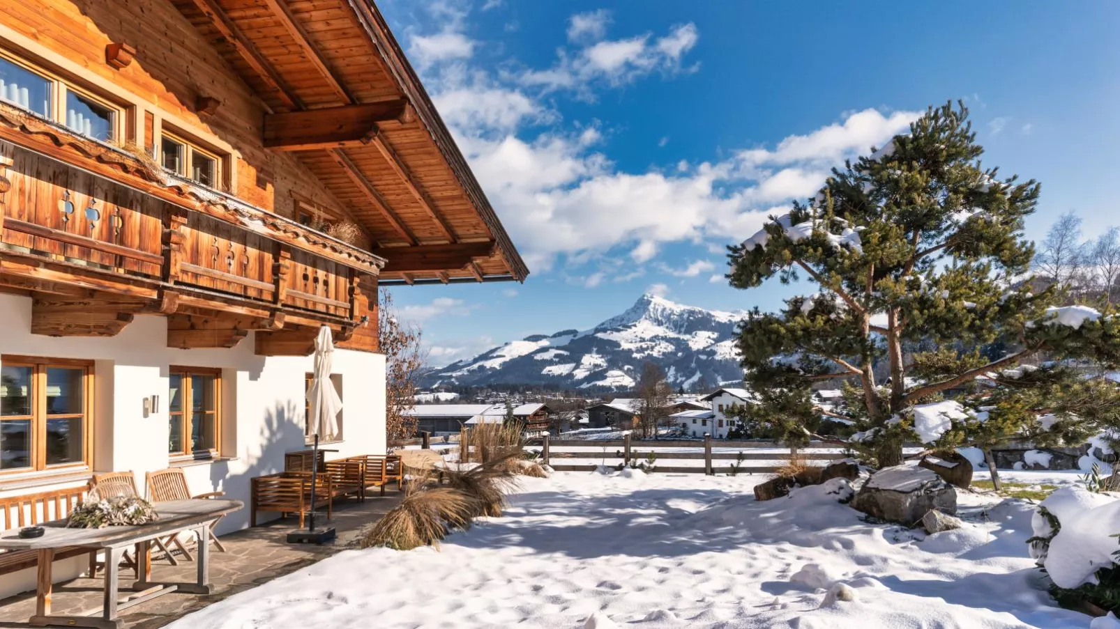 Chalet-Apartment Lavendel am Lift-Exterieur winter