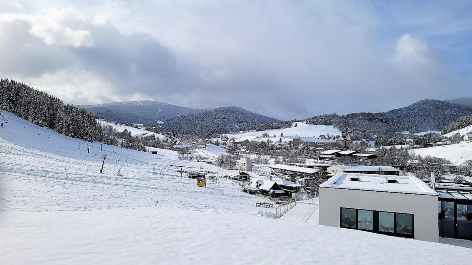 Grebenzen Lodge Prinz-Gebied winter 1km