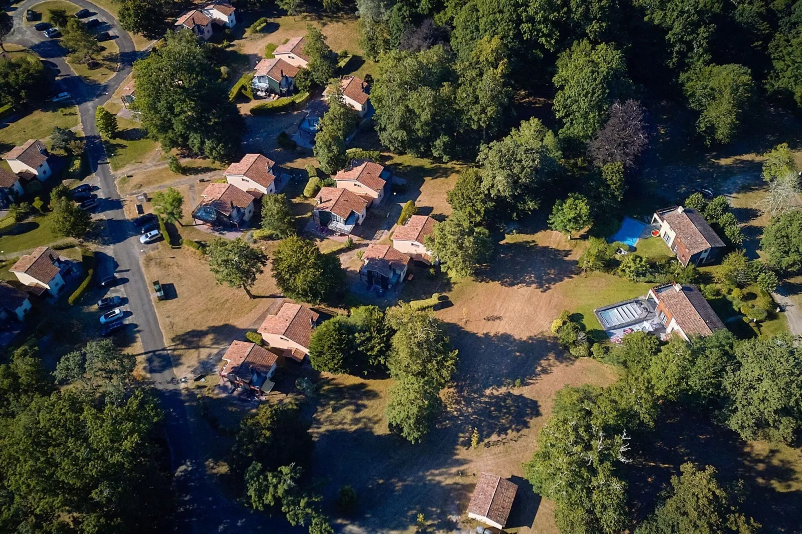 Château de Salles-Gebieden zomer 1km