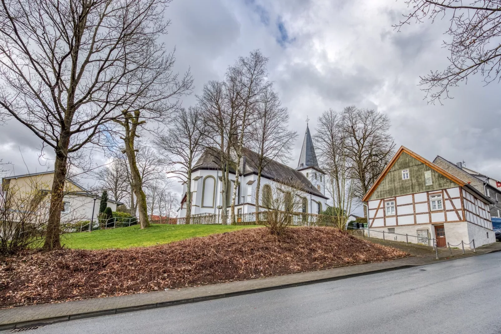 Ferienwohnung Möhnesee-Körbecke-Gebieden zomer 1km