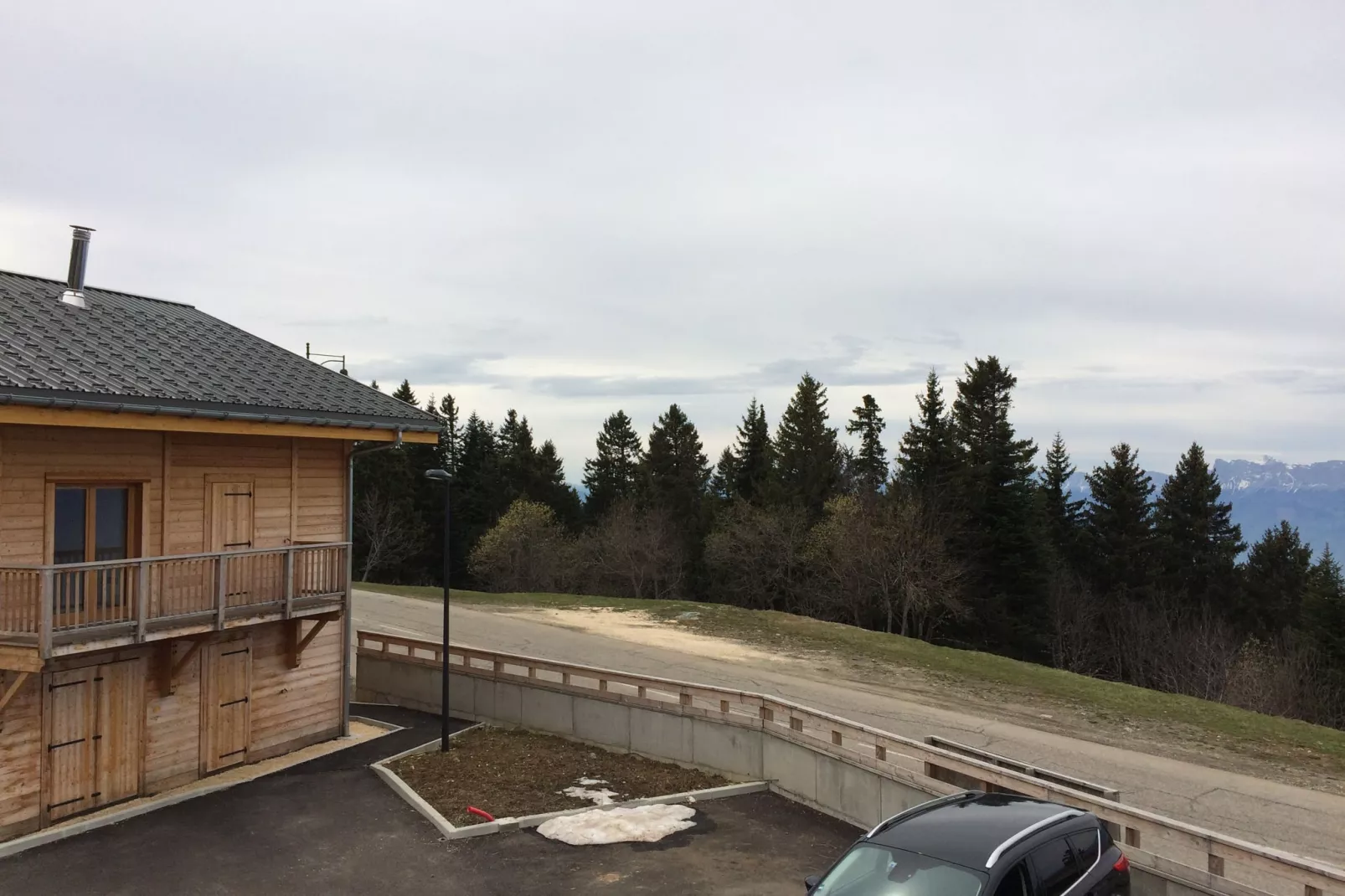 Les Chalets de Belledonne-Uitzicht zomer