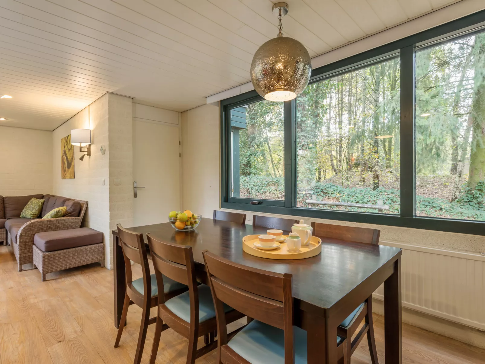 VIP Cottage-Binnen