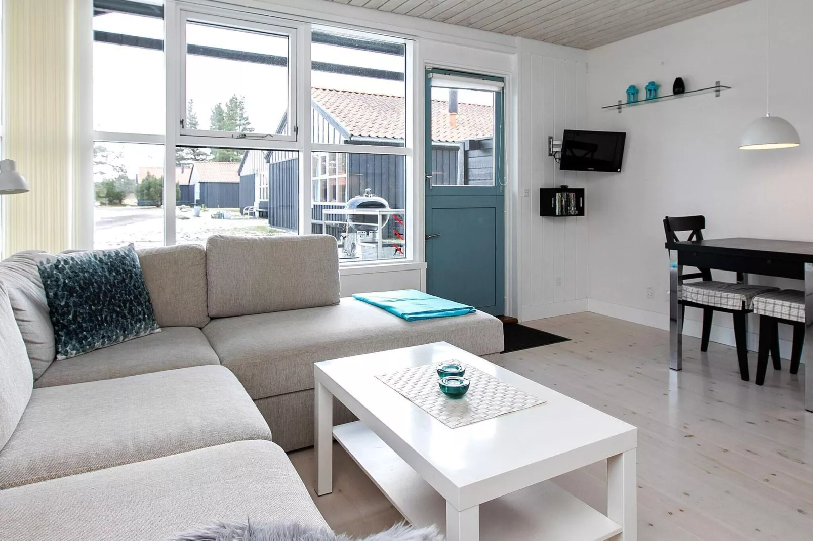 2 room,renovated-Binnen