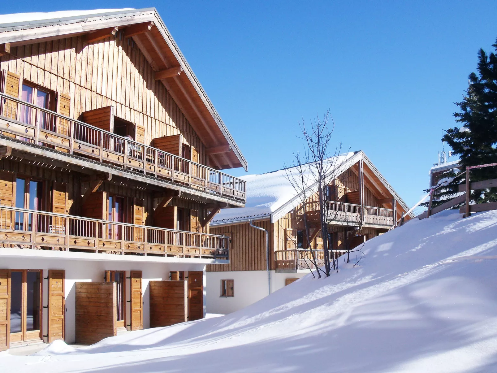 Chalets des Cimes-Buiten