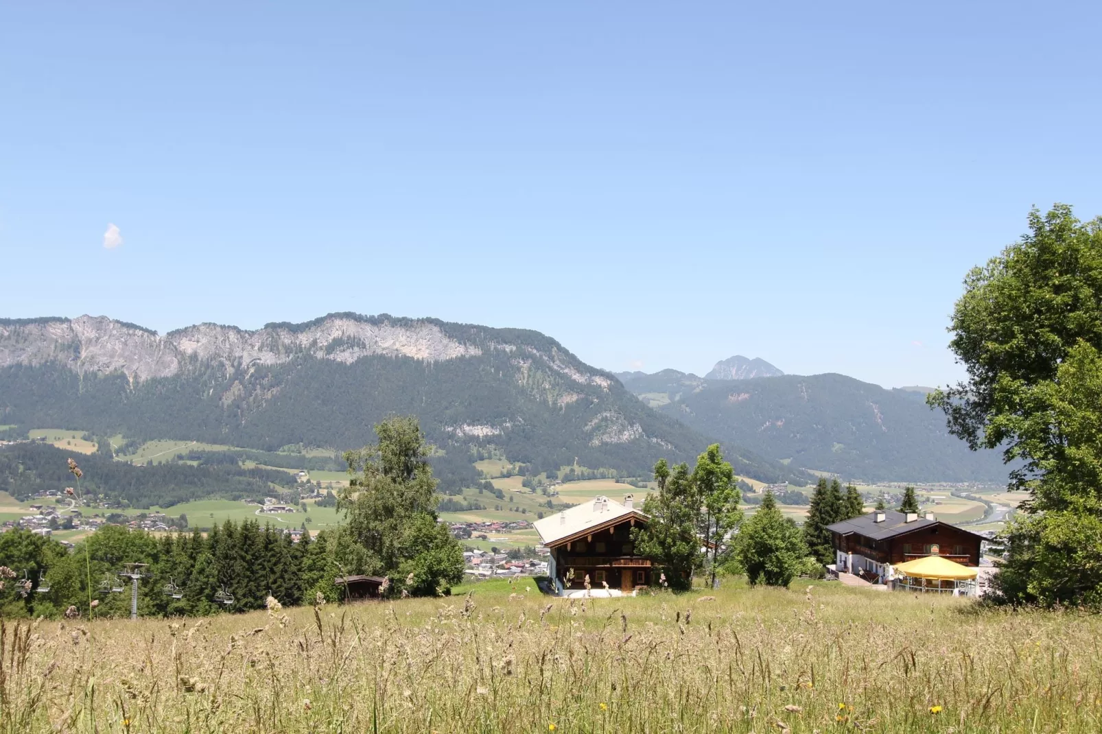 Kaiserblick Berghof-Buitenkant zomer