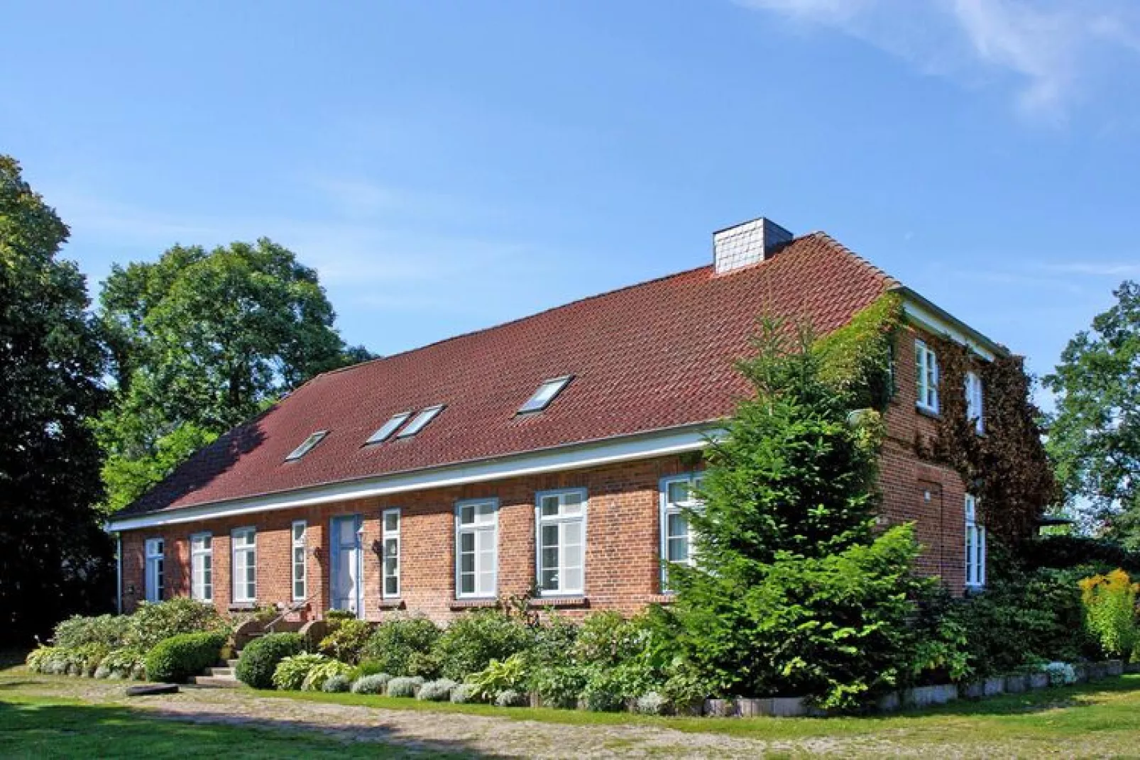 Gutshaus Schulenbrook Eiche 40 m²-Buitenkant zomer