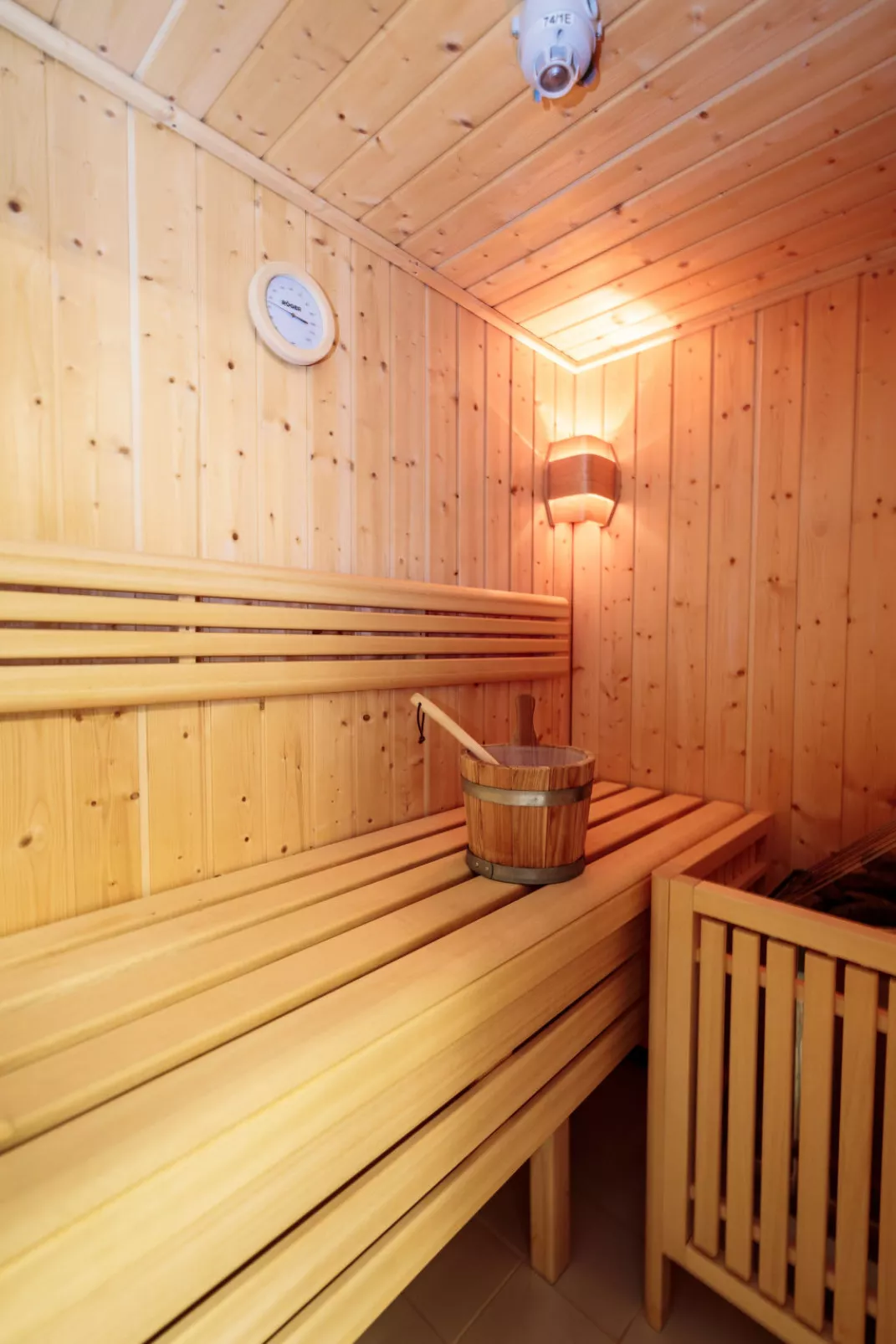 Mit 2 Schlafzimmern & Privater Sauna-Binnen