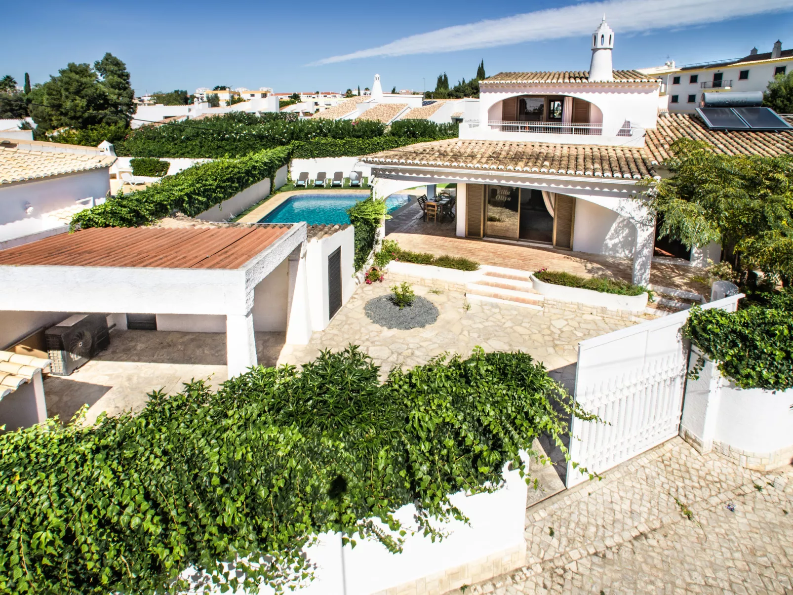 Villa Albufeira NEW TOWN-Buiten