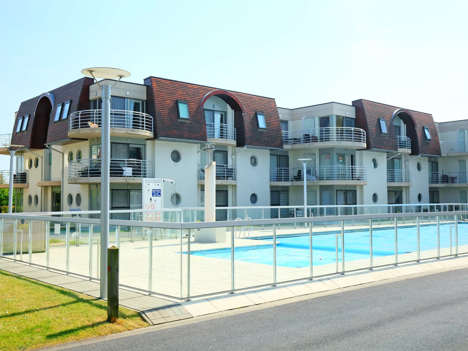 Residentie Cannes 208-Buiten