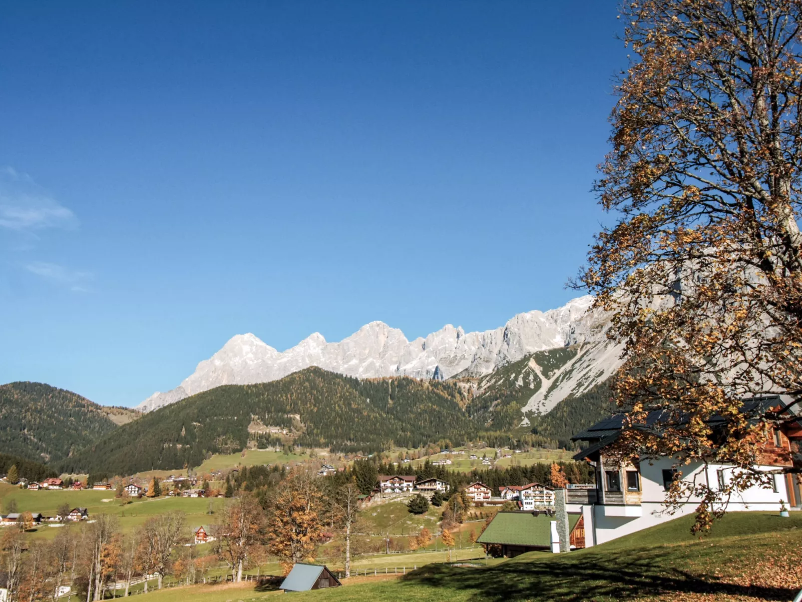 Berghaus Weitblick-Buiten