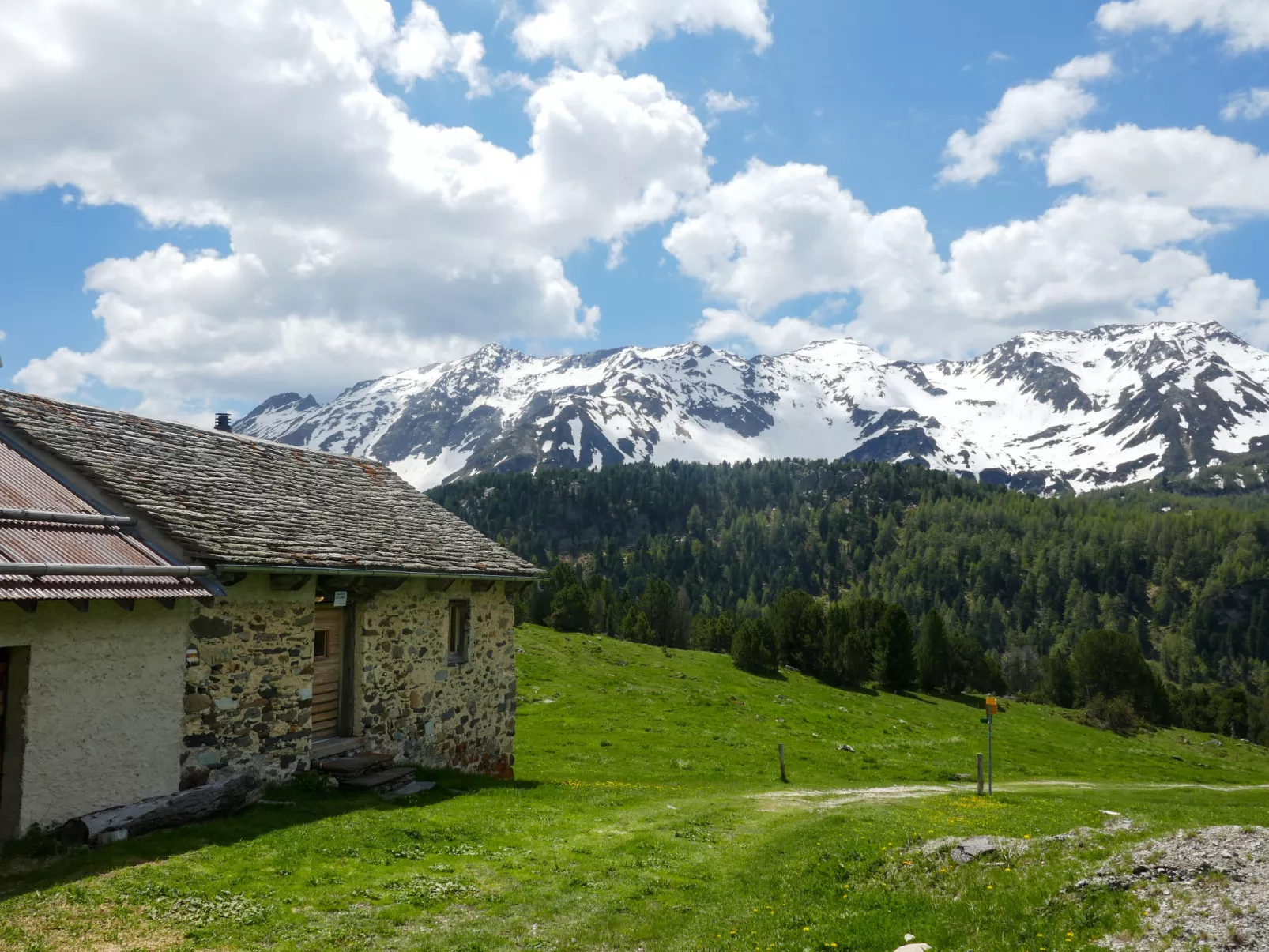 Rustico Dolomia-Buiten