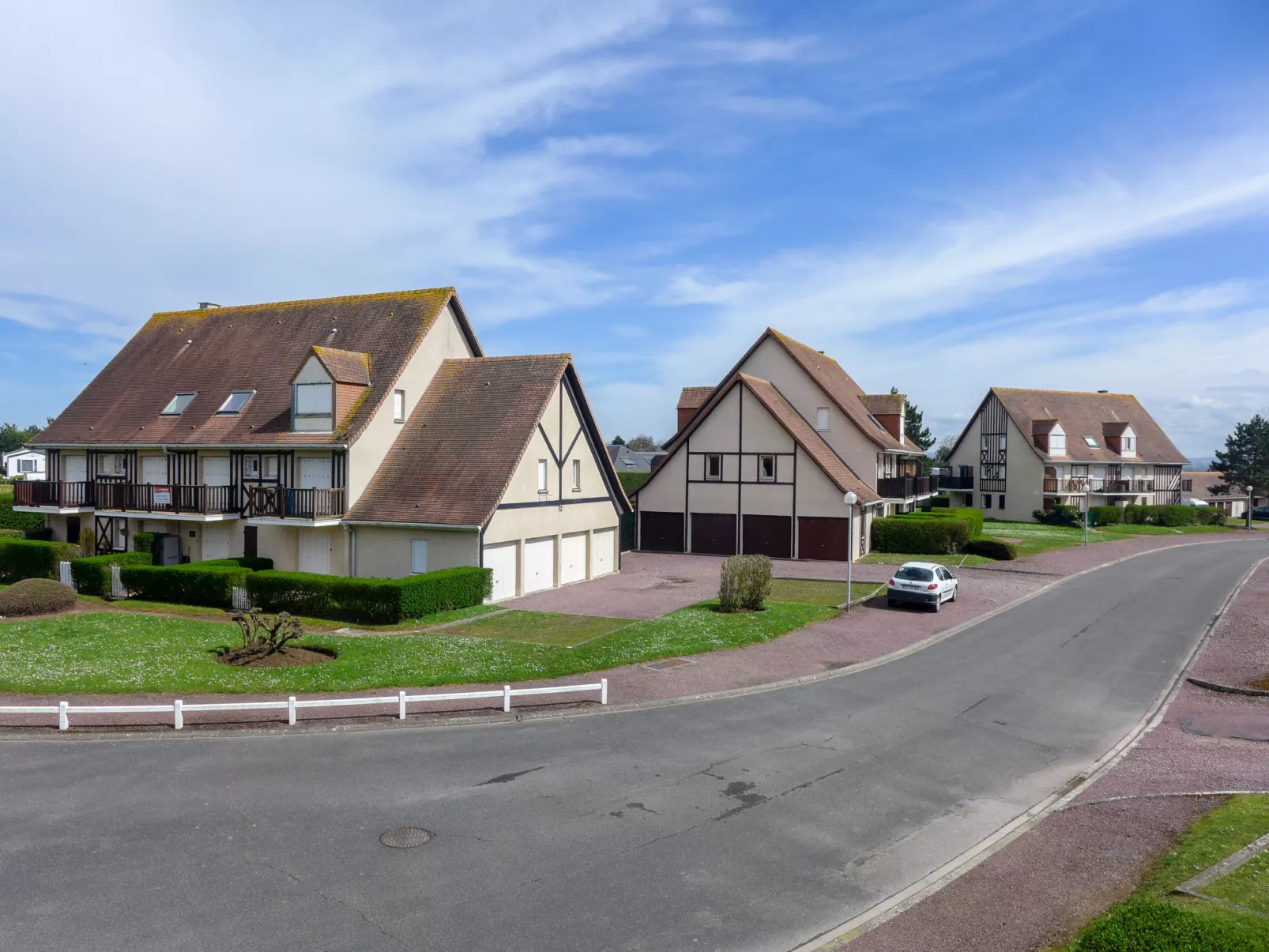 La Côte Fleurie-Buiten