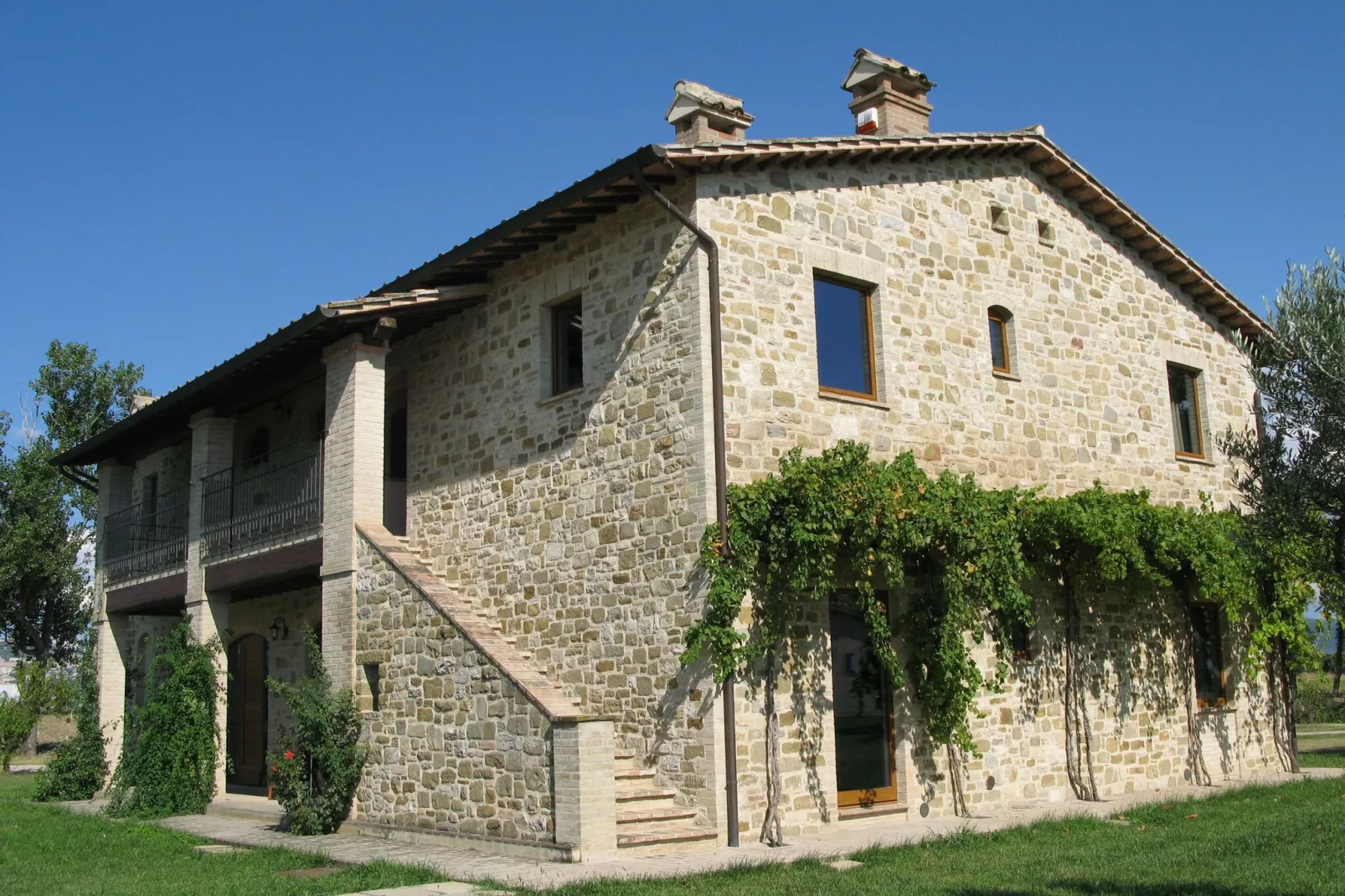 Valle di Assisi BILO-Buitenkant zomer