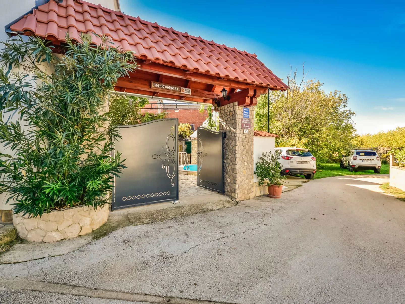 Dalmatian Stone House-Buiten