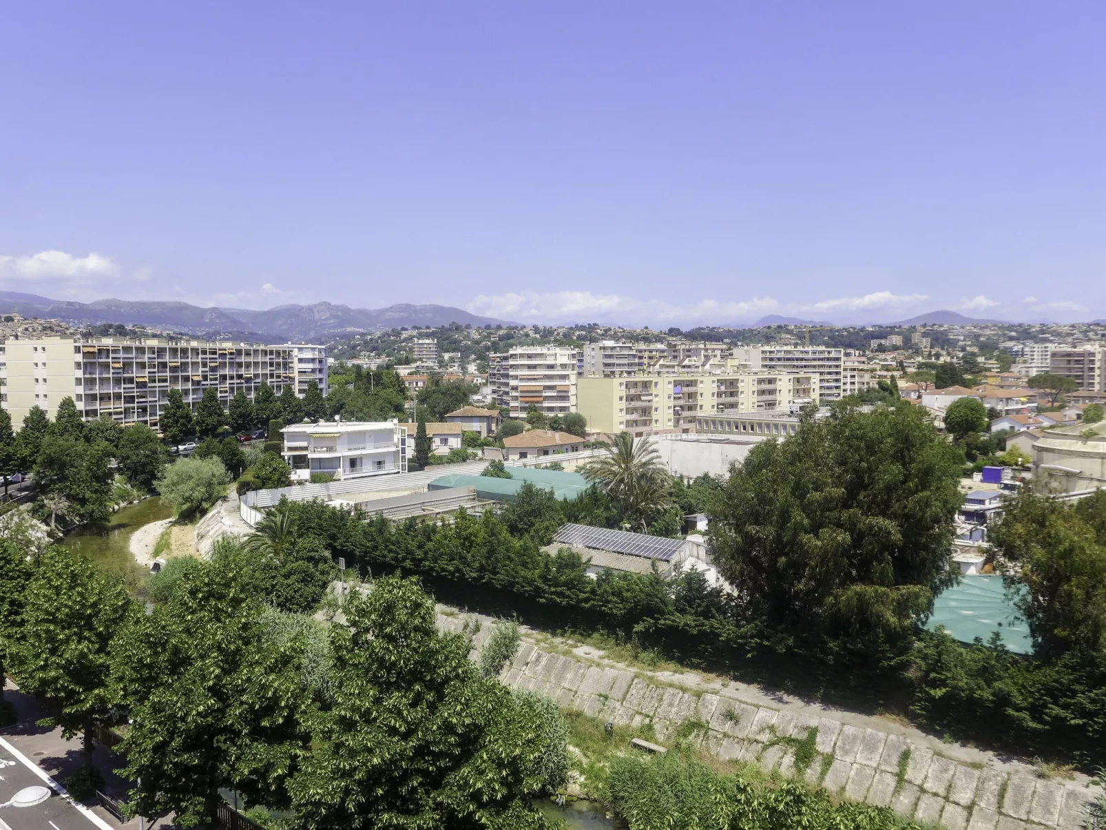 Le Cagnes Beach-Buiten