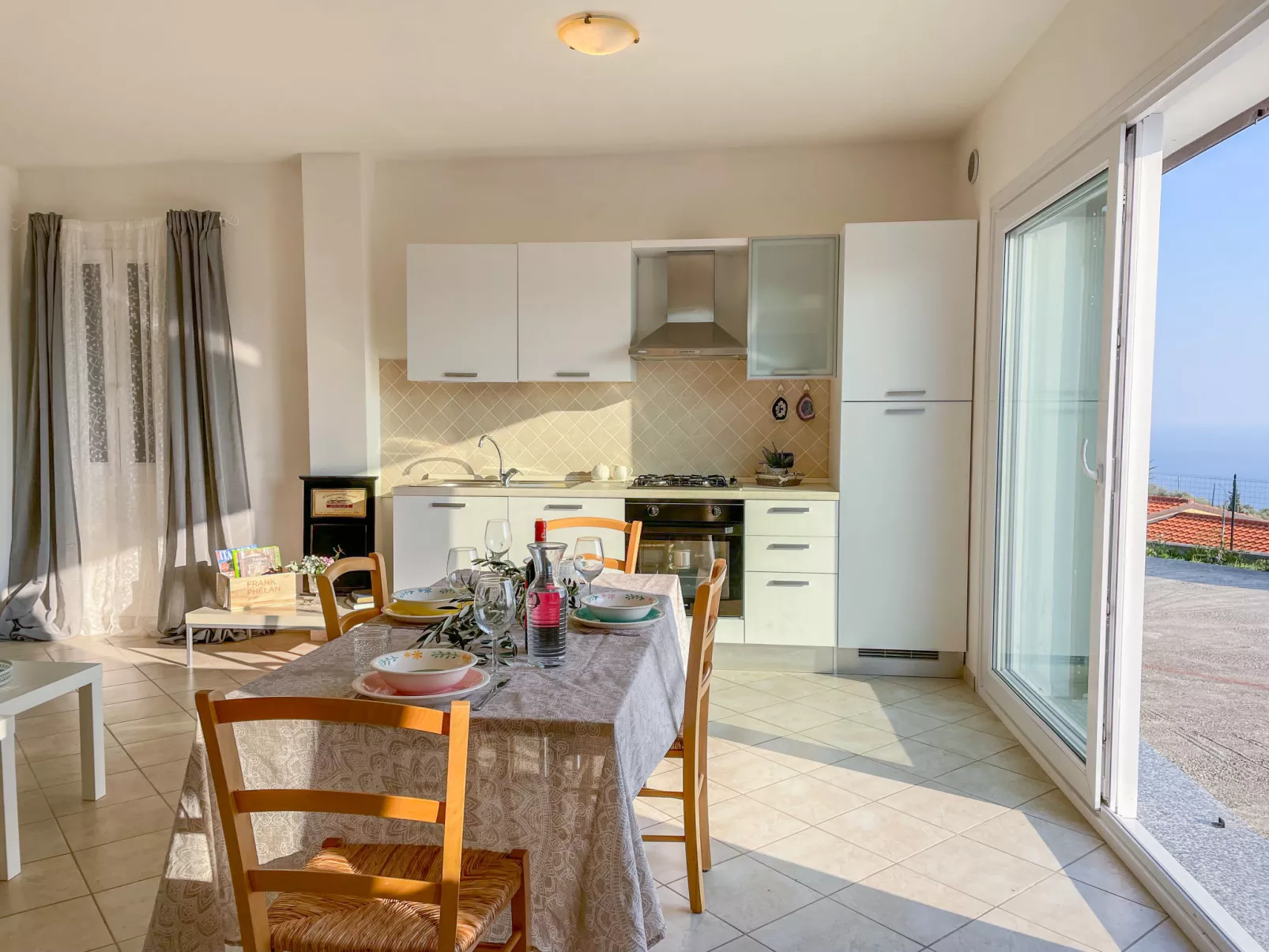 Villa Bella Vista Poggi-Binnen