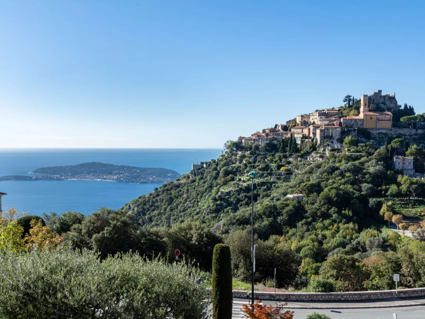 Les Balcons d'Eze-Buiten