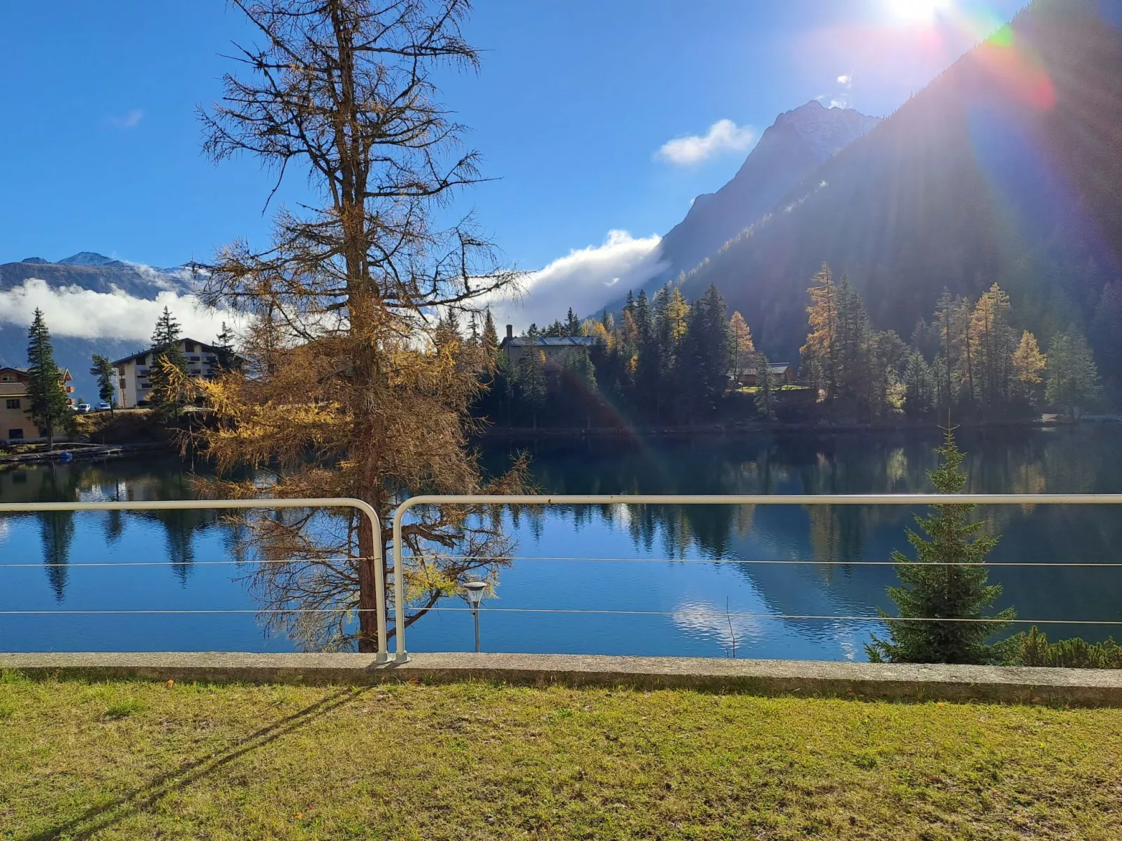 Alpes et Lac 2-Buiten