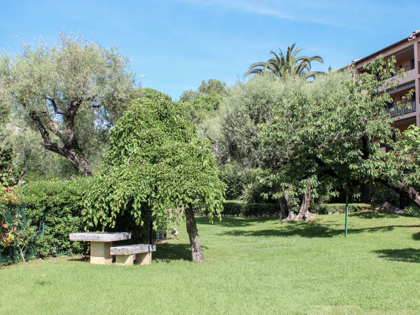 L'Orée de Vence-Buiten