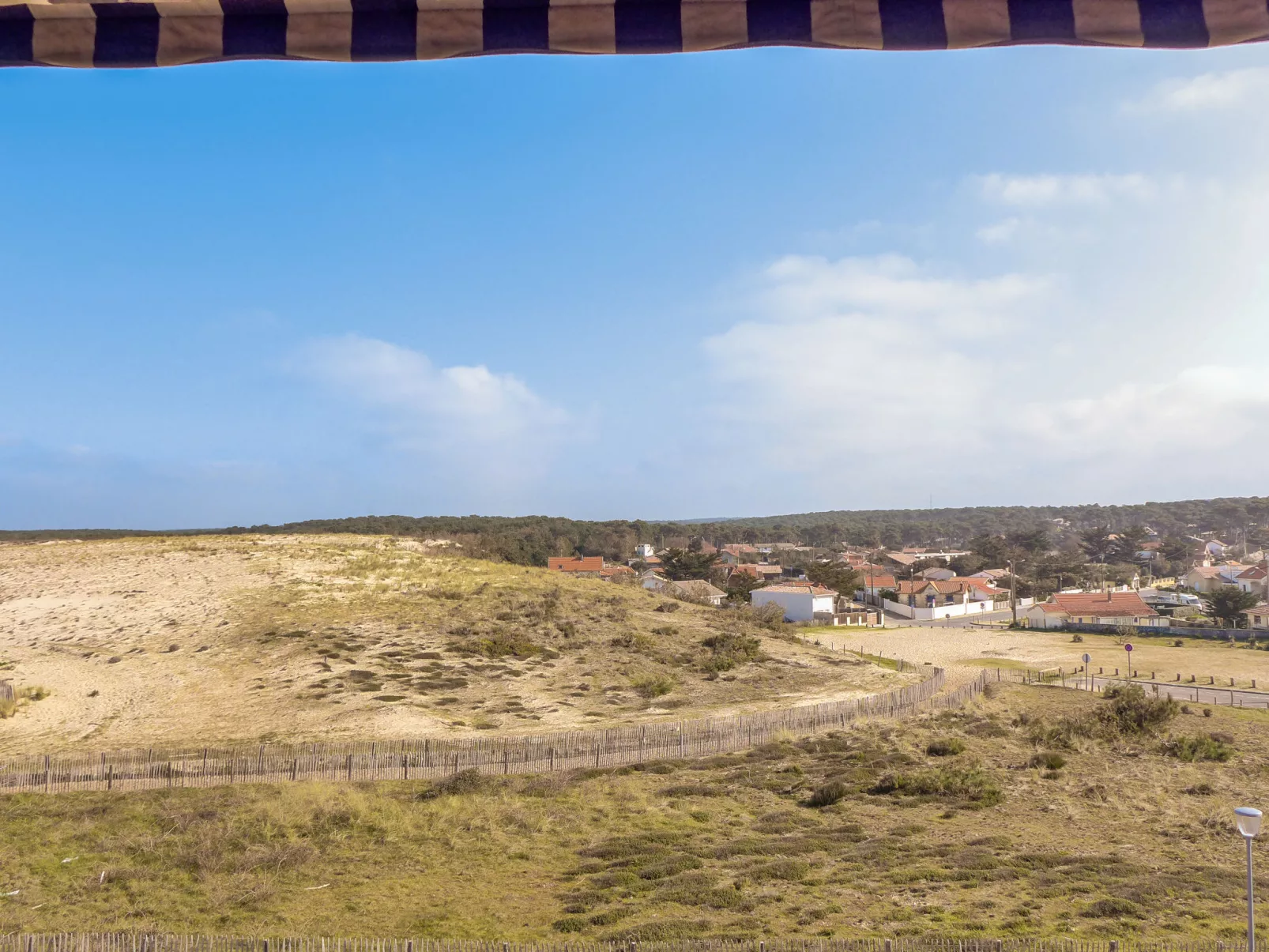 Les Sables d'Argent-Buiten