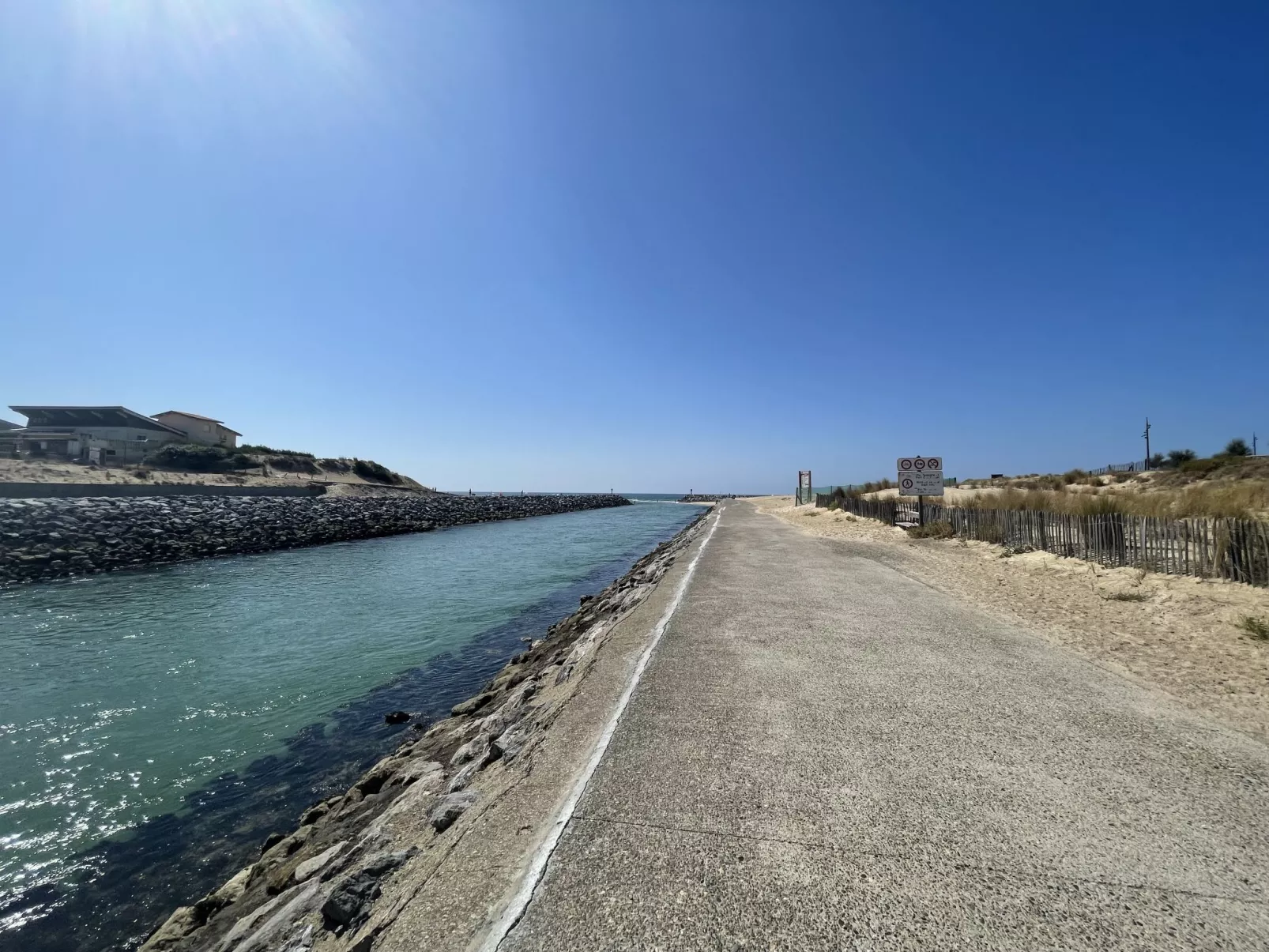 Promenade des Pins-Omgeving