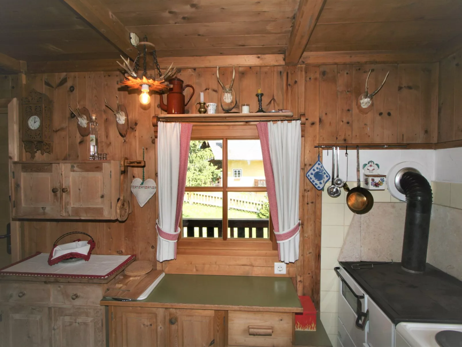 Chalet Antritt-Binnen