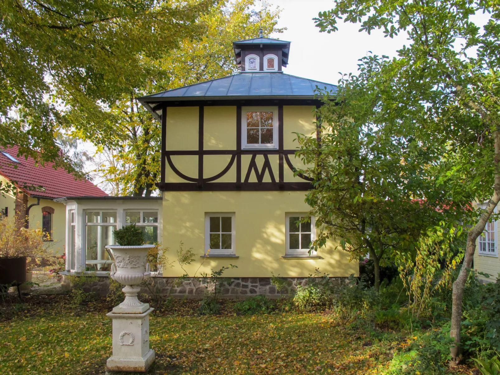 Altes Taubenhaus-Buiten