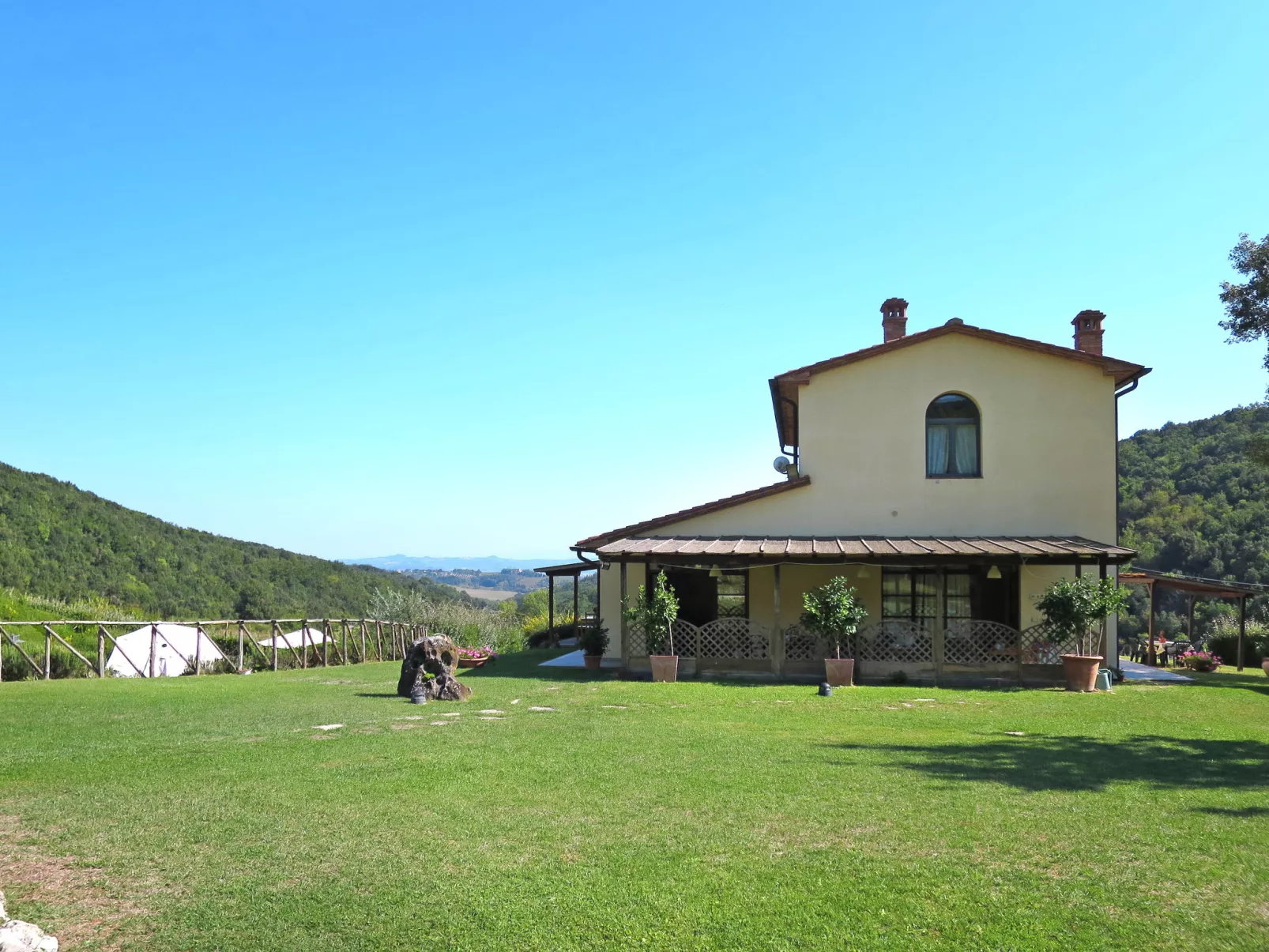 La Grotta dell'Eremita-Buiten