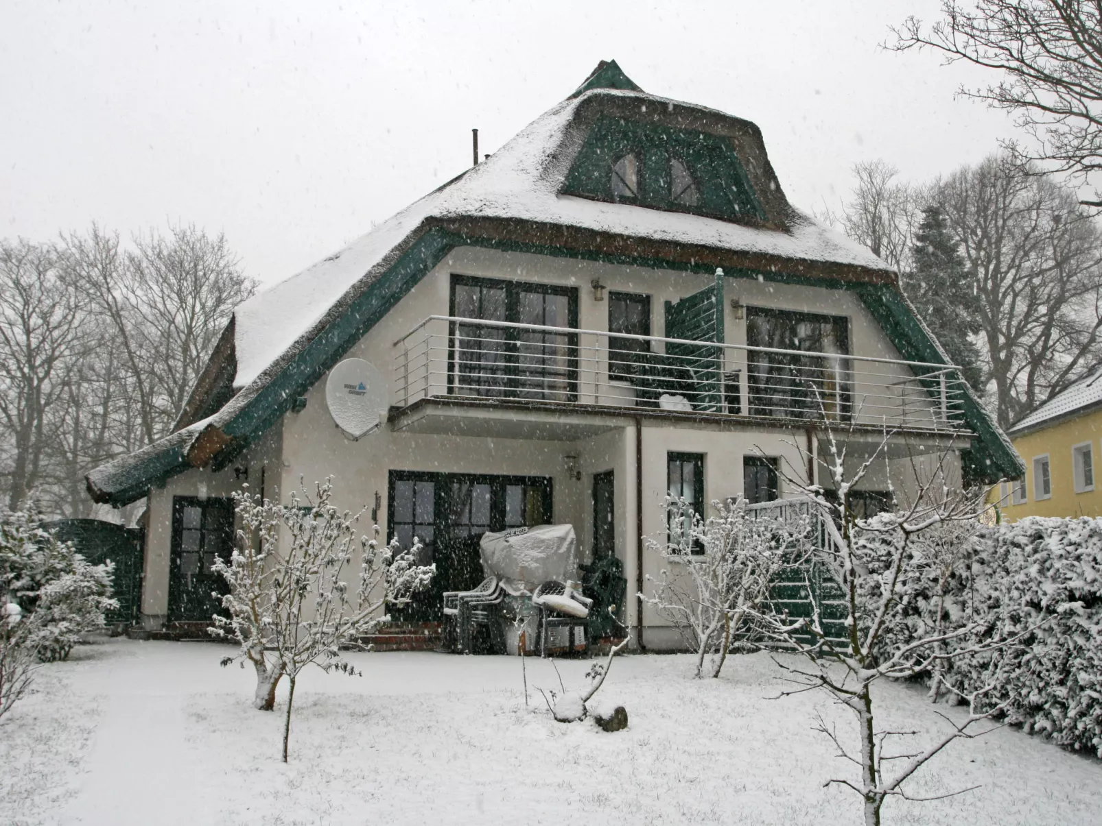 Sturmhaube-Buiten