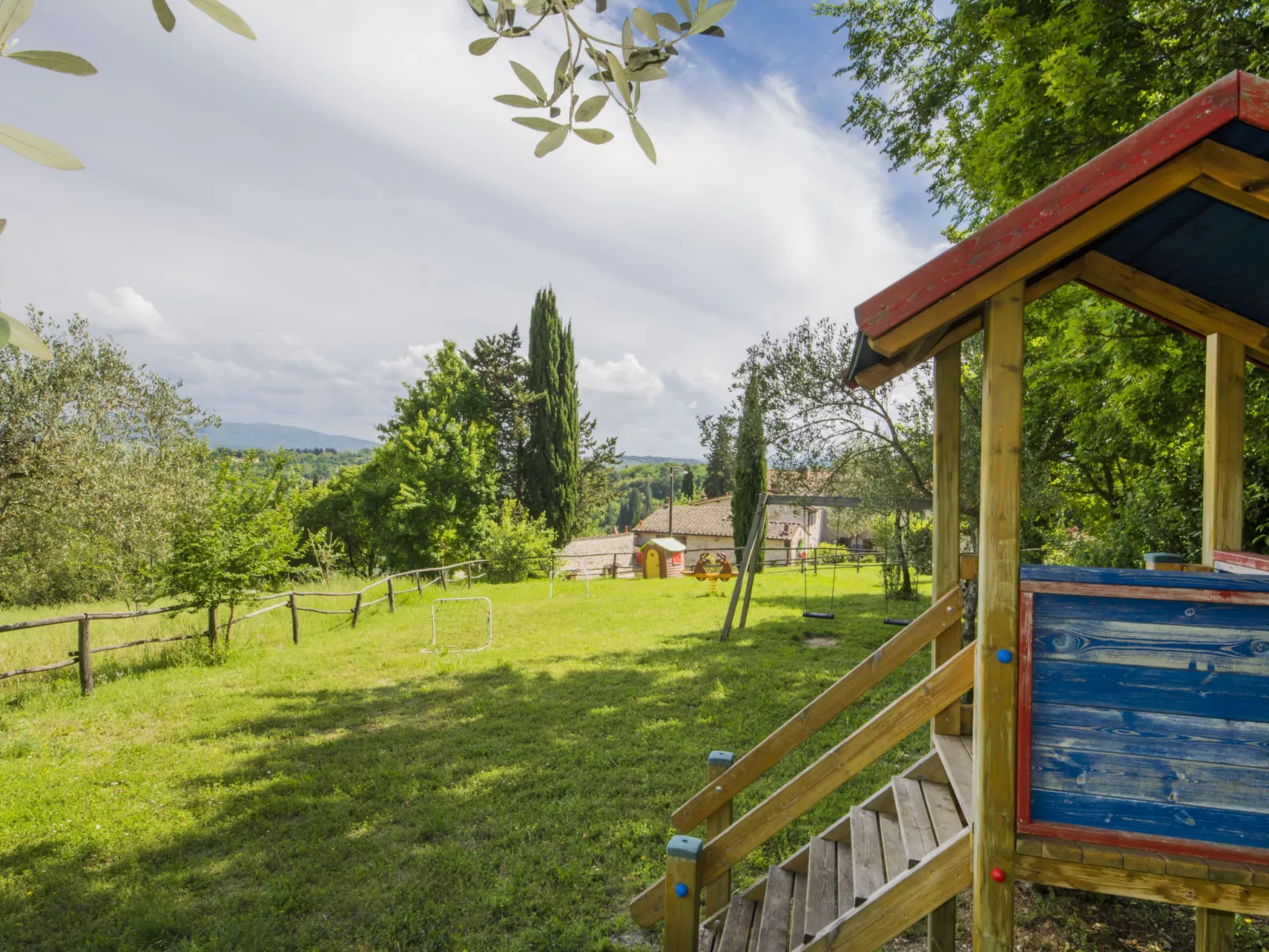 La Loggia-Buiten