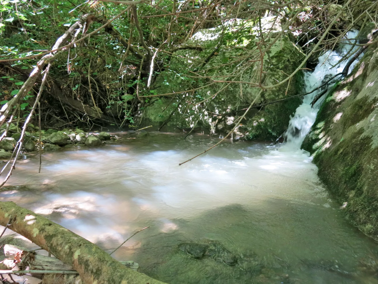 Acqua Santa-Binnen