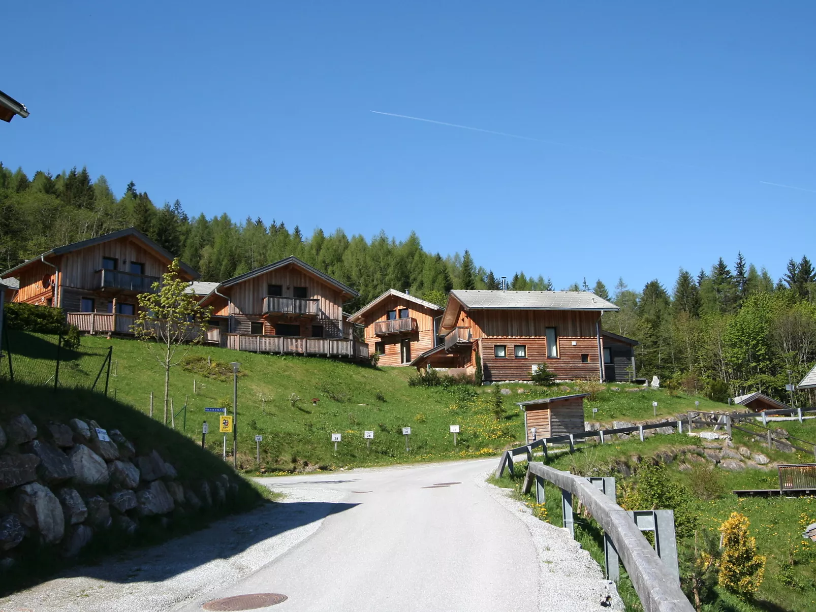 Gamsblume/ mit 3 Schlafzimmer-Buiten