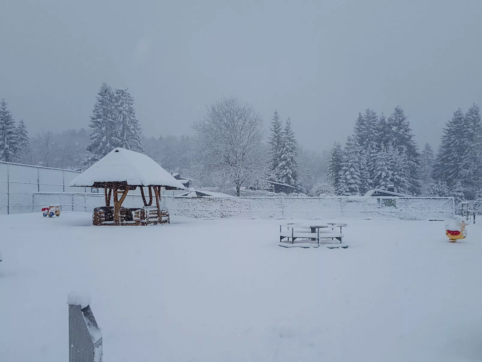 Waldferienpark Gerolstein-Buiten