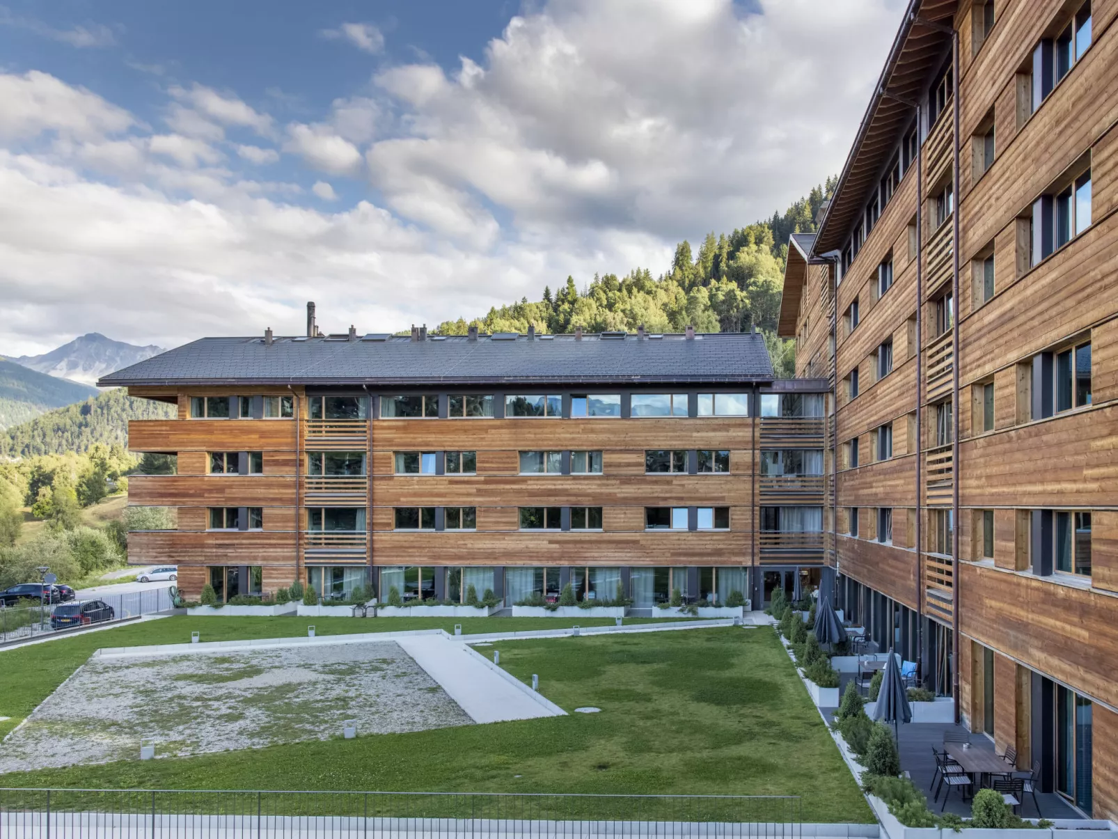 SWISSPEAK Resorts Vercorin-Buiten