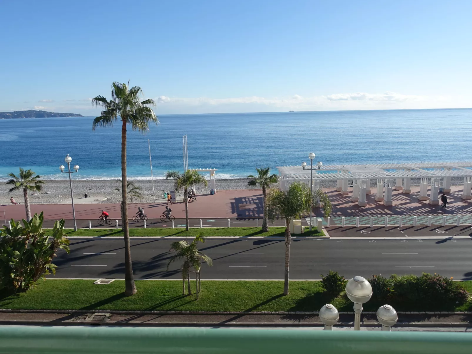 Les Yuccas Promenade des Anglais-Buiten