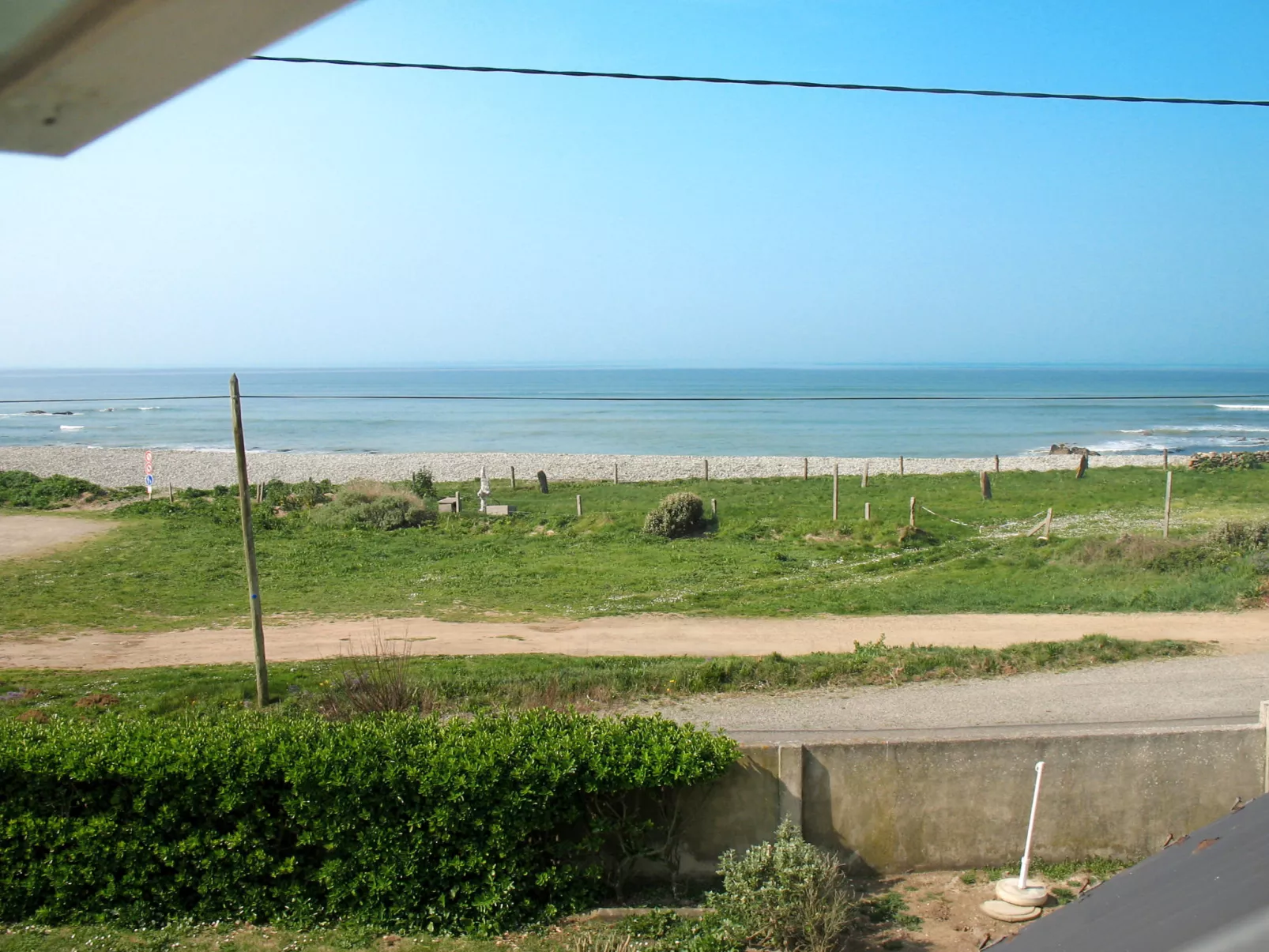 Rendez-vous à la plage-Buiten